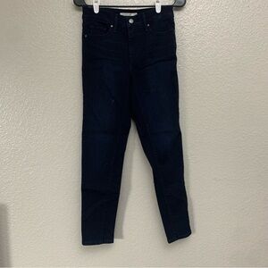 Levi’s 311 Shaping Skinny Women’s Dark Blue‎ Jeans Size 26